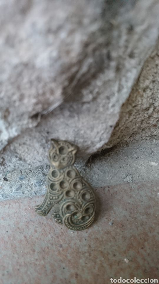 Joyeria: Antiguo broche laton. - Foto 2