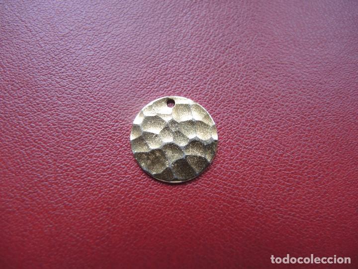 Joyeria: MEDALLA FANTAS&Iacute;A, D&Eacute;CADA 1970 - Foto 1