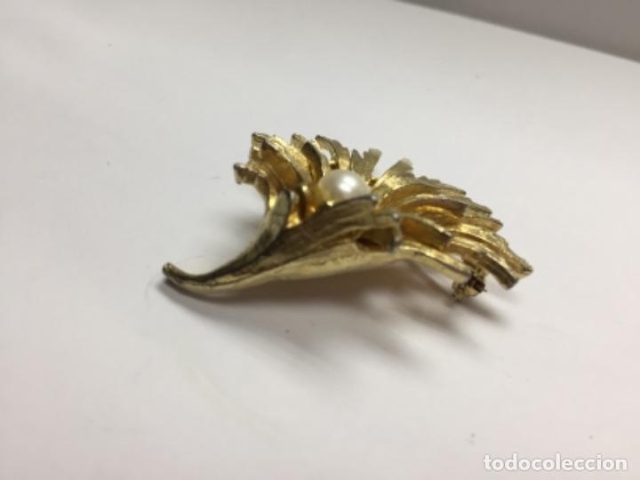 Joyeria: Broche dorado con perla MARCA CAPRI/B22 - Foto 2