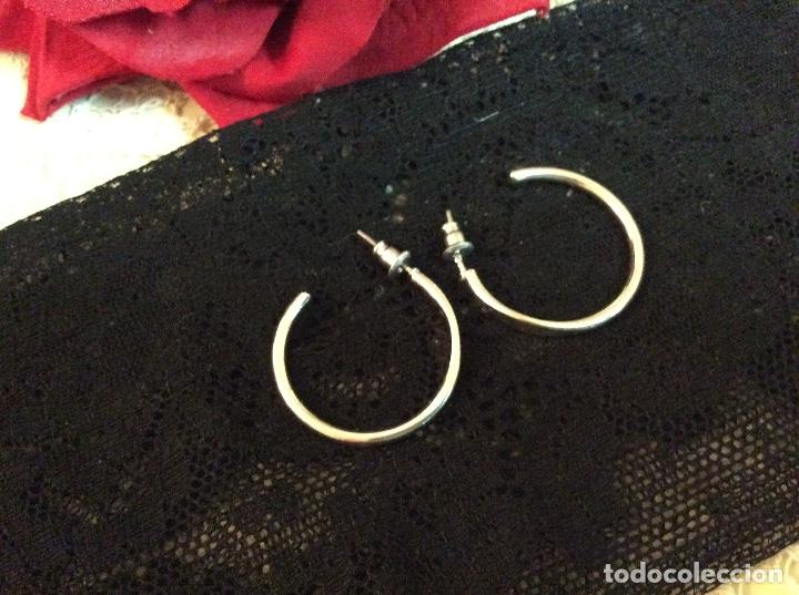 Joyeria: Aros de metal plateado liso. - Foto 3