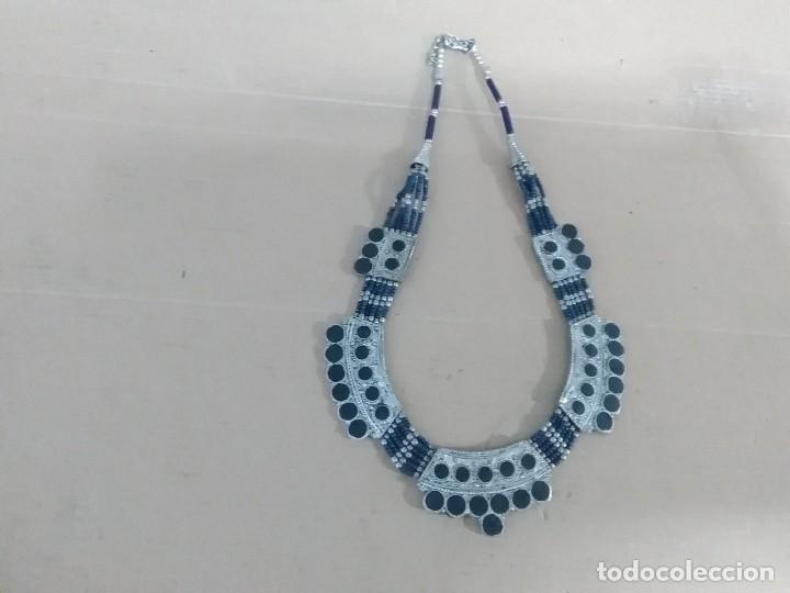 Joyeria: 3 collares y 3 pulseras 49 - Foto 3