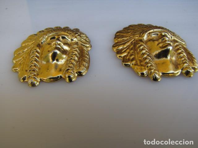 Joyeria: Dos cabezas de indio. Ba&ntilde;o de oro. Versace - Foto 2