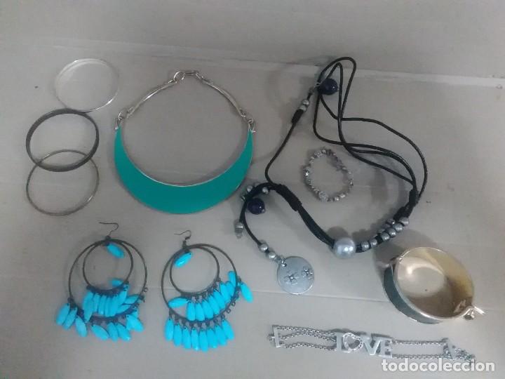 Joyeria: 2 collares 6 pulseras 1 pendientes. 53 - Foto 1