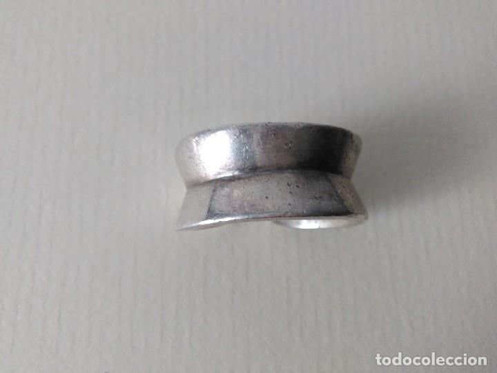 Joyeria: Anillo antiguo de plata - Foto 3