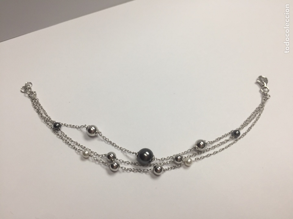 Joalharia: Pulsera de plata con ba&ntilde;o de rodio perlas blancas y negras