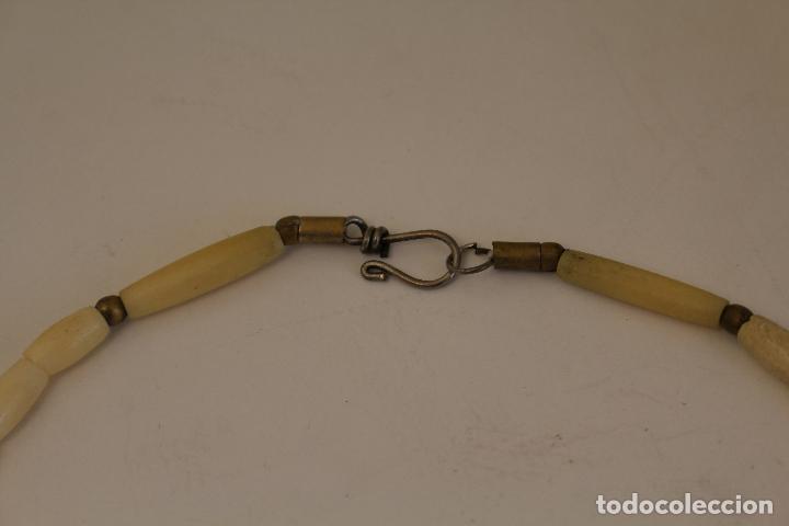 Joyeria: collar de hueso y cristal de murano - Foto 3