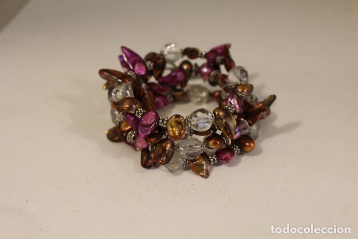Joyeria: pulsera de nacar lila y cristales - Foto 4