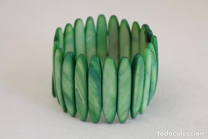 Joyeria: pulsera de barra elastica con nacar verde - Foto 4