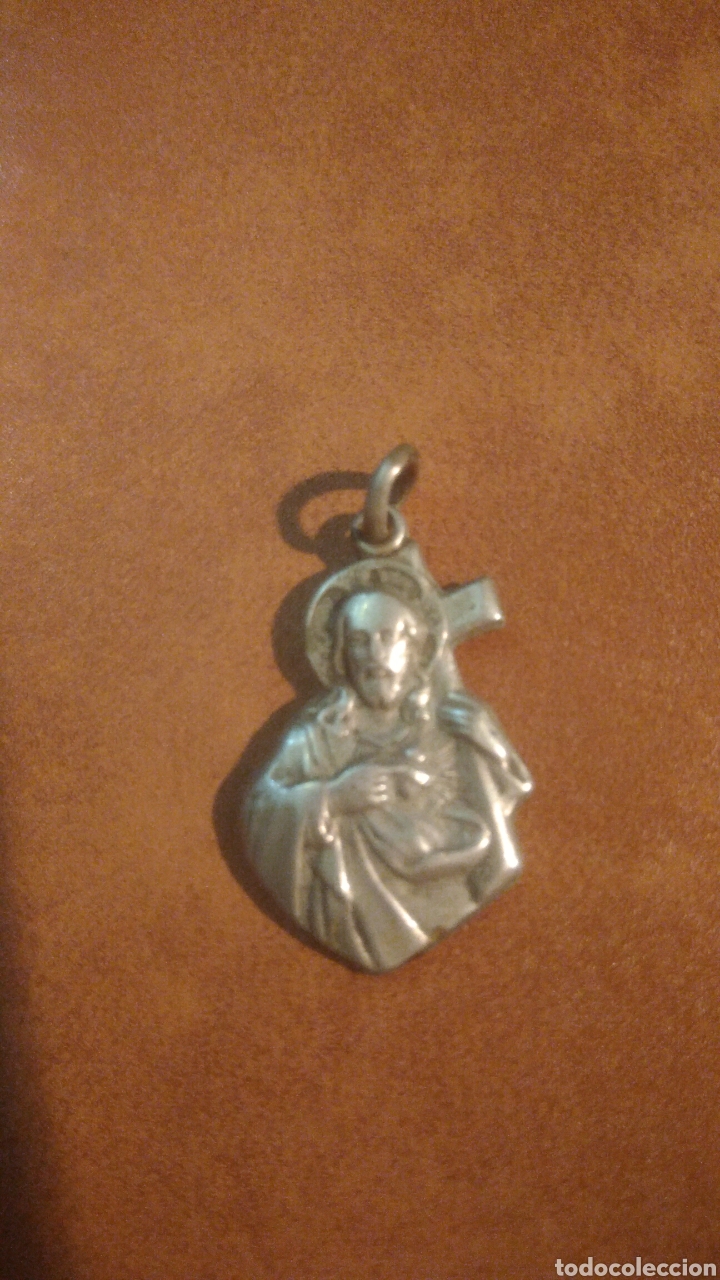 Schmuck: MEDALLA. SAGRADO CORAZON. LIGA DE CATOLICOS. SIGLO XX