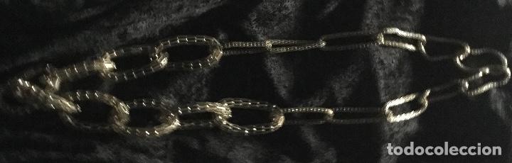 Joyeria: Lote de cinco collares de bisuter&iacute;a moderna. - Foto 2