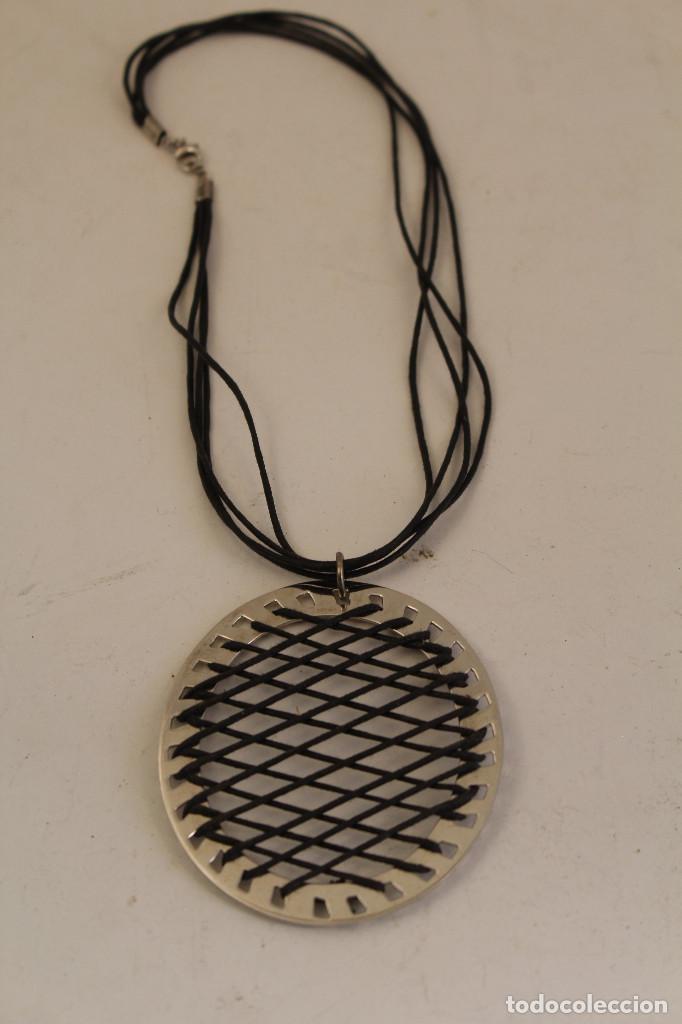 Joyeria: collar de plata y cordon color negro - Foto 1