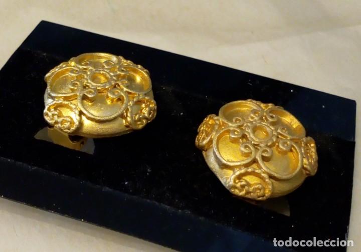 Joyeria: Pendientes dorados &acute;ochenteros&acute; - Foto 2