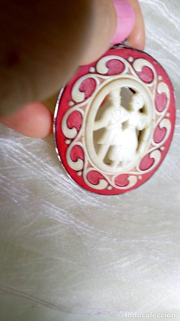 Joyeria: Medall&oacute;n antiguo especial - Foto 5