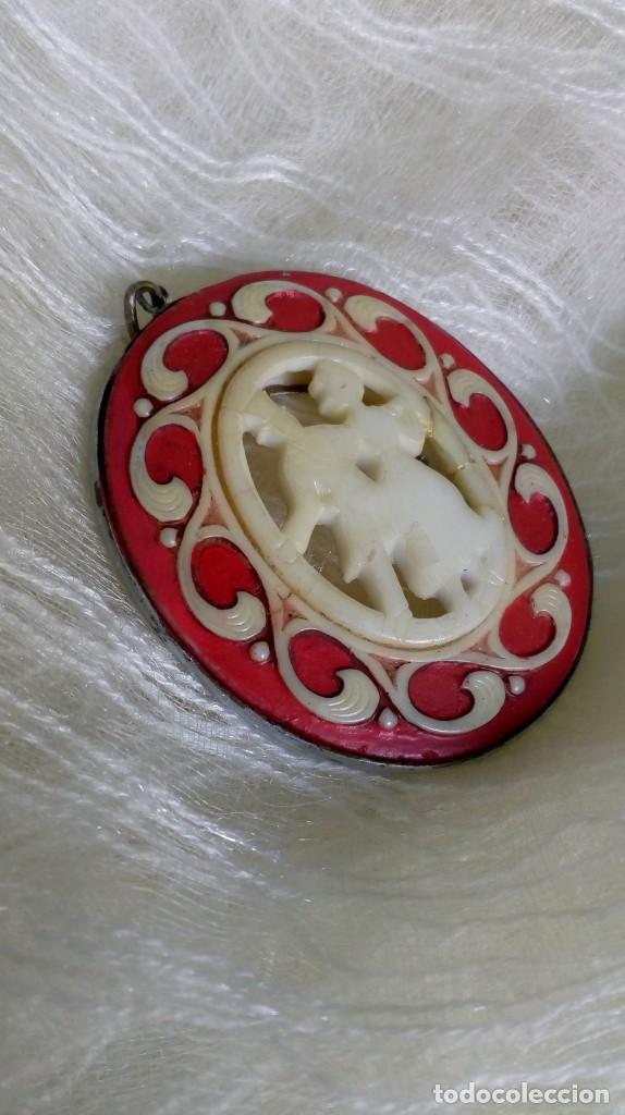 Joyeria: Medall&oacute;n antiguo especial - Foto 16