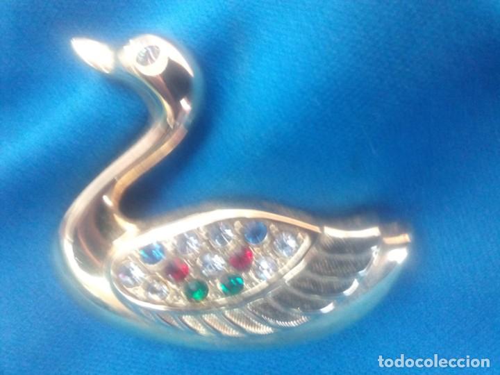 Joalharia: precioso broche de un pato dorado como nuevo
