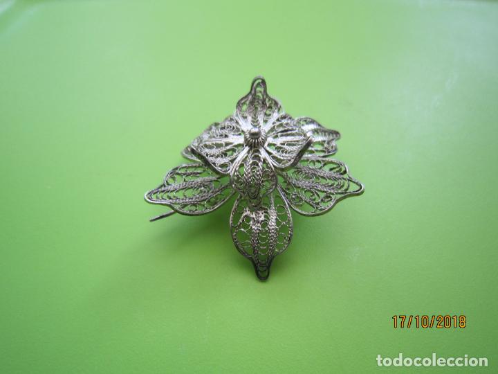 Joalharia: Antiguo broche en plata