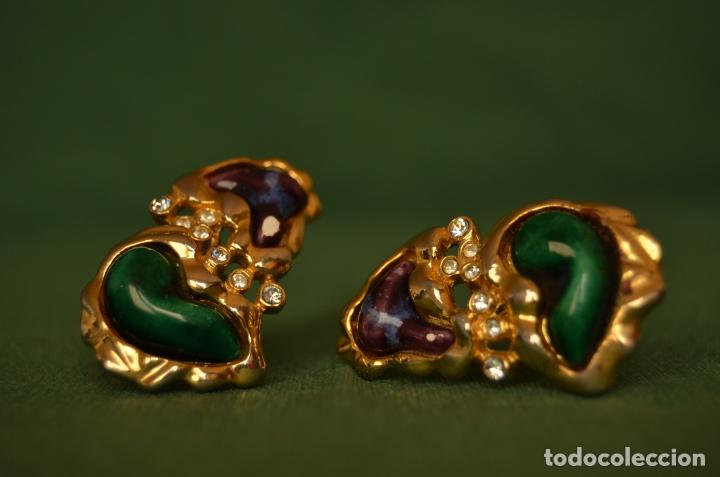 Joyeria: Pendientes dorados con piedras - Foto 1