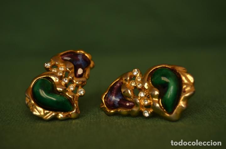 Joyeria: Pendientes dorados con piedras - Foto 3