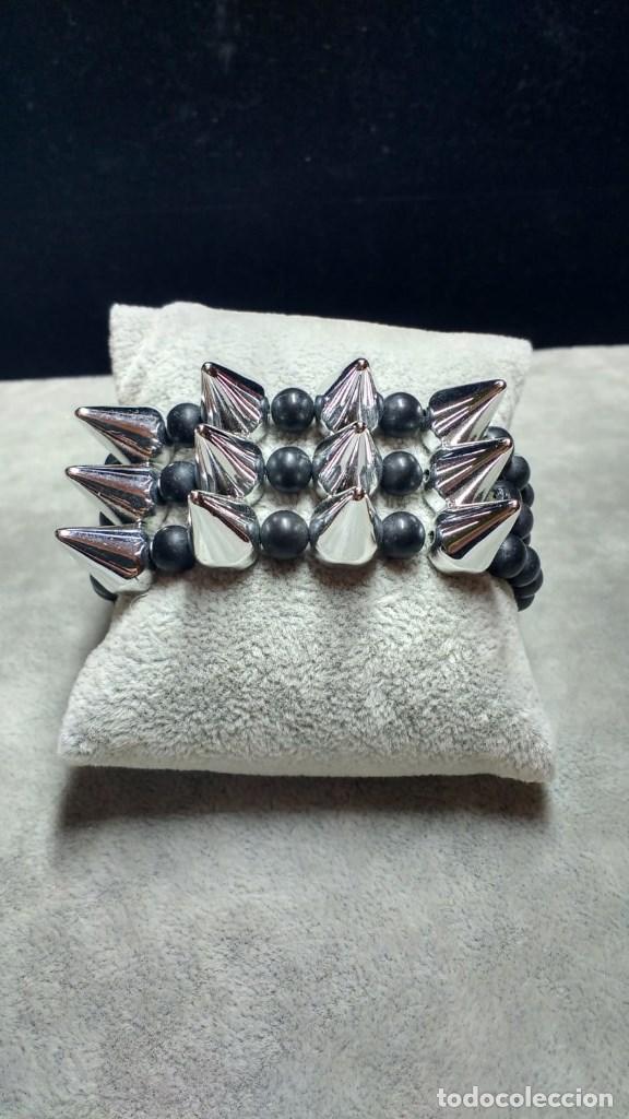 Joyeria: PULSERA DE ONIX MATE Y PINCHOS. - Foto 2