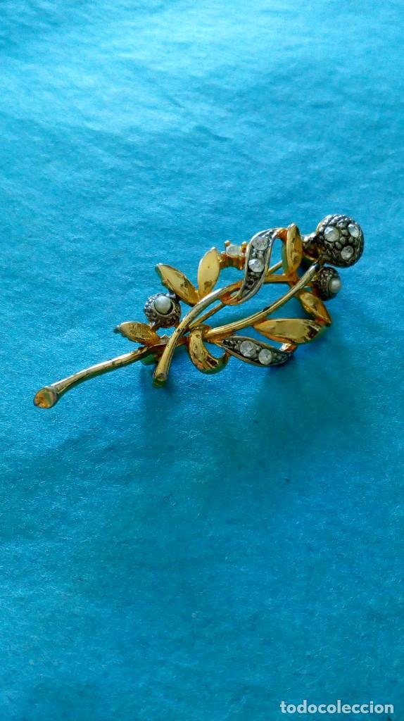 Joyeria: Broche dorado floral - Foto 4