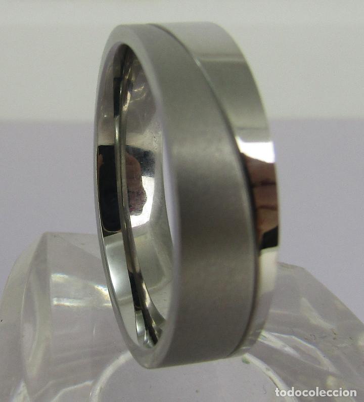 Joalharia: ALIANZA UNISEX EN ACERO BRILLANTE Y MATE -CAPRICCIO-