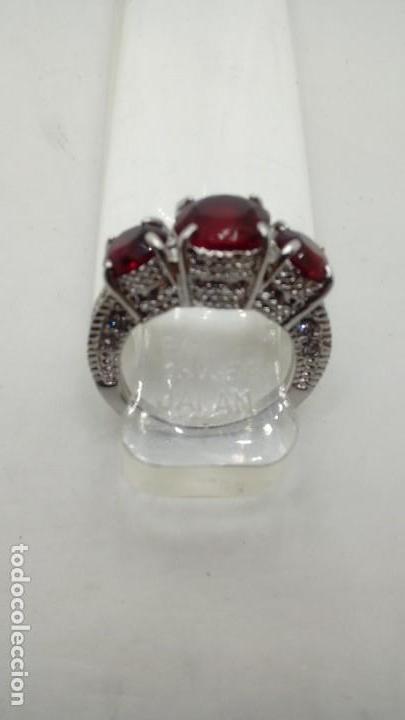 Joalharia: ANILLO BA&Ntilde;ADO PLATA CON RUBIS Y CIRCONITAS