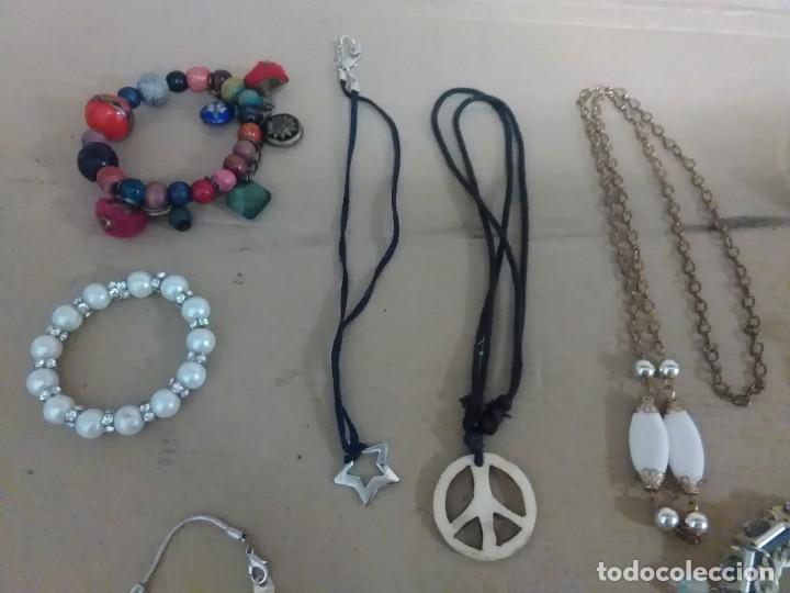 Joyeria: 7 pulseras 3 collares. 92 - Foto 3