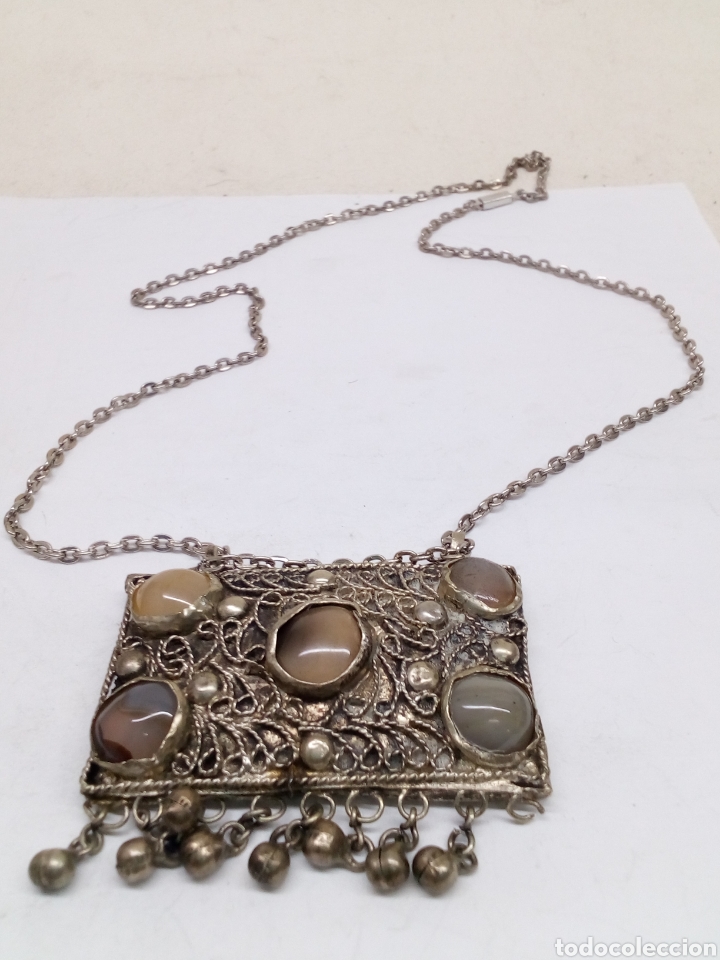 Joyeria: Collar con colgante piedras naturales