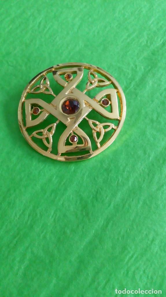 Joyeria: Broche dorado &acute;KIDA. 104&acute; - Foto 2