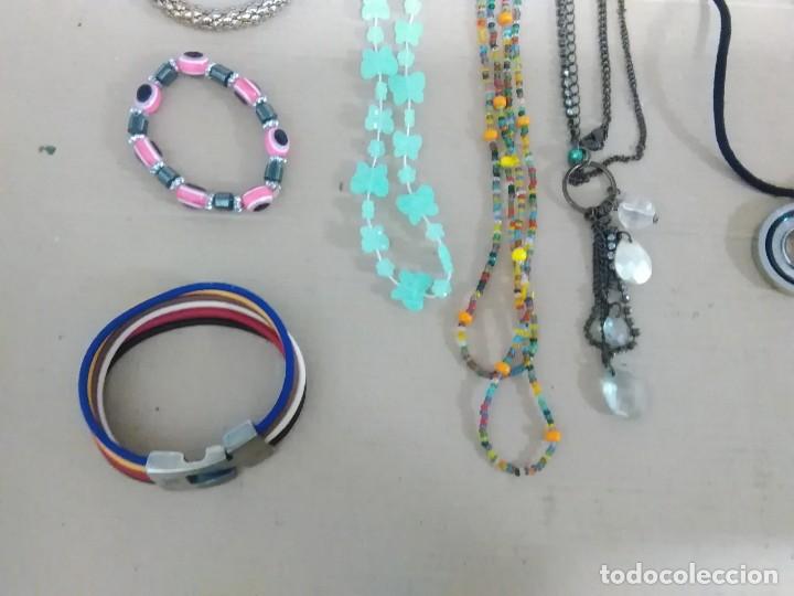 Joyeria: 5 collares. 4 pulseras. 86 - Foto 4
