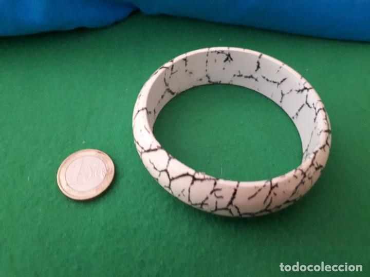 Joyeria: Pulsera Blanca Dibujos Negros - Foto 3