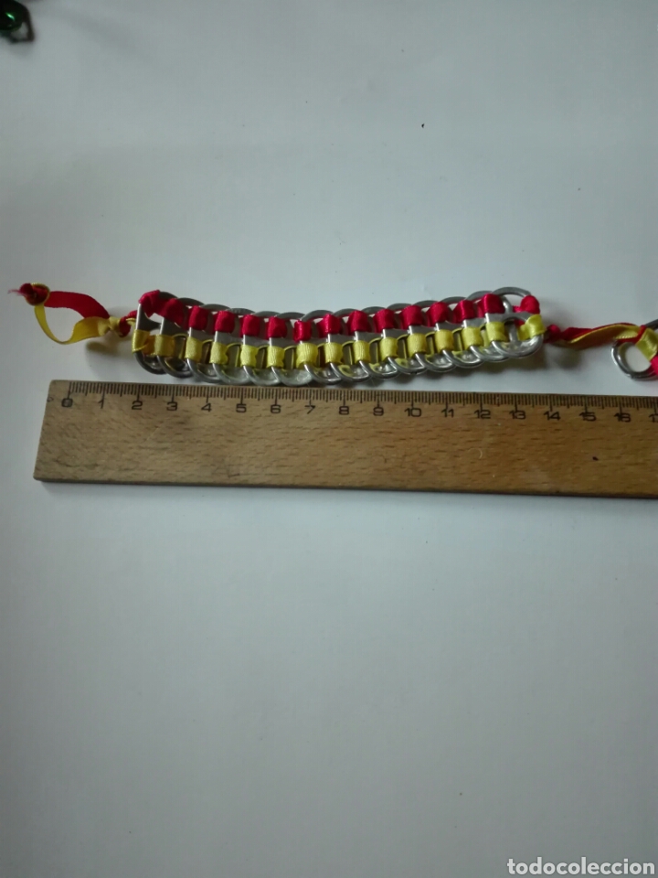 Joaillerie: PULSERA ARTESANAL CON ANILLAS DE LATA CINTA