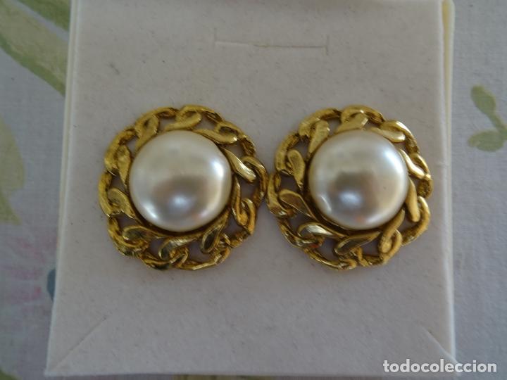 Joyeria: PENDIENTES CON PERLA Y CHAPADO ORO A&Ntilde;OS 90 - Foto 3