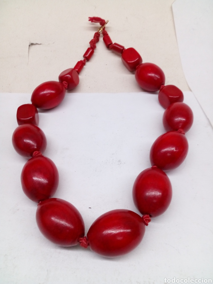 Schmuck: Collar bisuter&iacute;a madera