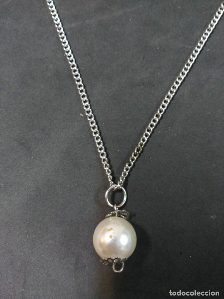 Joyeria: CADENA DE METAL CON COLGANTE SIMIL PERLA - Foto 2