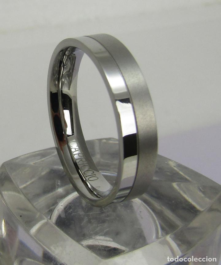 Schmuck: ALIANZA UNISEX EN ACERO PARTE FRONTAL BRILLANTE Y MATE -CAPRICCIO-