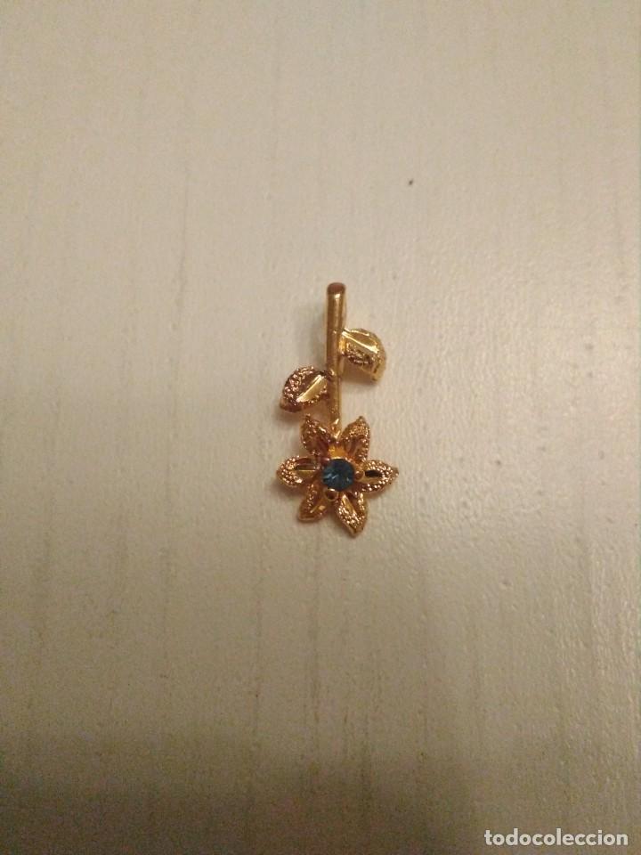 Joyeria: Colgante con forma de Flor - Foto 1