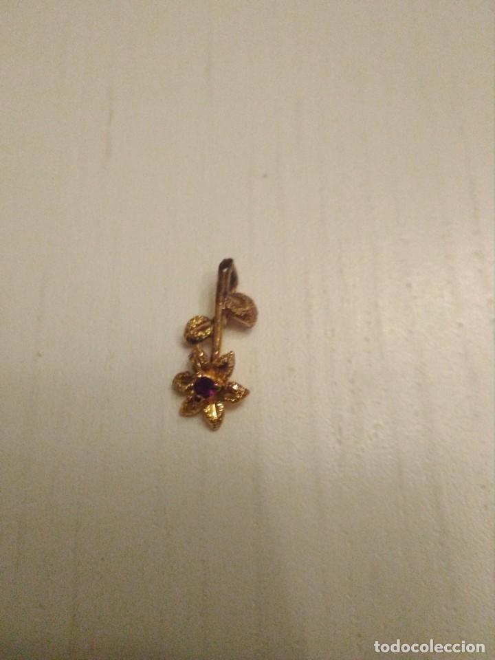 Joyeria: Colgante con forma de Flor - Foto 1