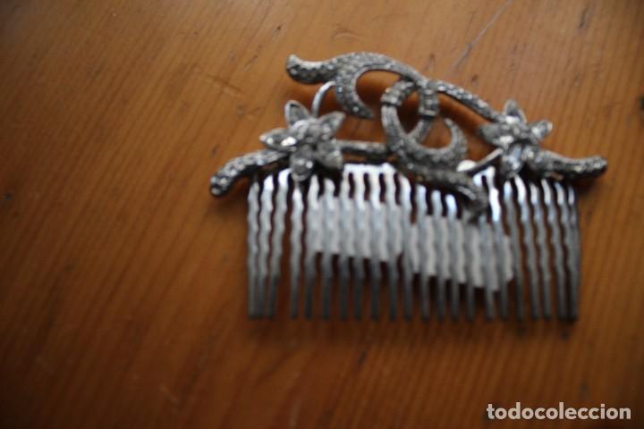 Schmuck: PEINECILLO PARA NOVIA O MADRINA MARCA LUCHI CABRERA SEVILLA