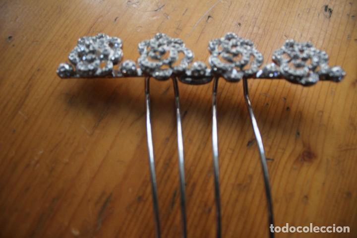 Schmuck: PEINECILLO PARA NOVIA O MADRINA MARCA LUCHI CABRERA SEVILLA