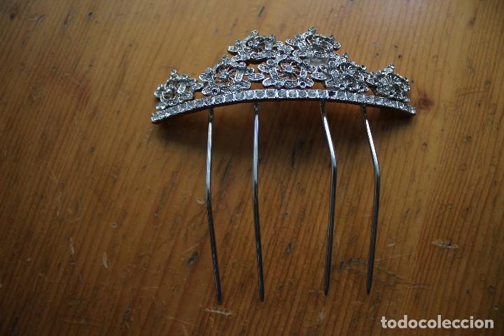 Schmuck: PEINECILLO PARA NOVIA O MADRINA MARCA LUCHI CABRERA SEVILLA