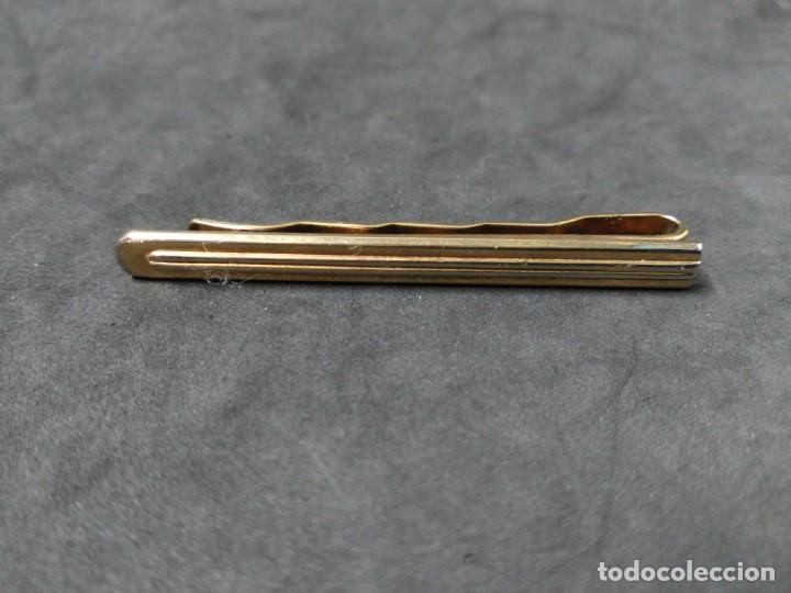 Joyeria: PASADOR DE CORBATA EN METAL DORADO - Foto 4