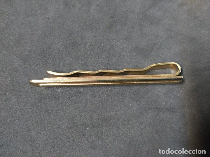 Joyeria: PASADOR DE CORBATA EN METAL DORADO - Foto 5