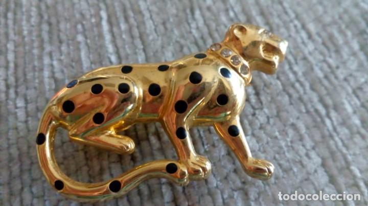 Joyeria: Broche dorado de bisuter&iacute;a en forma de leopardo - Foto 1