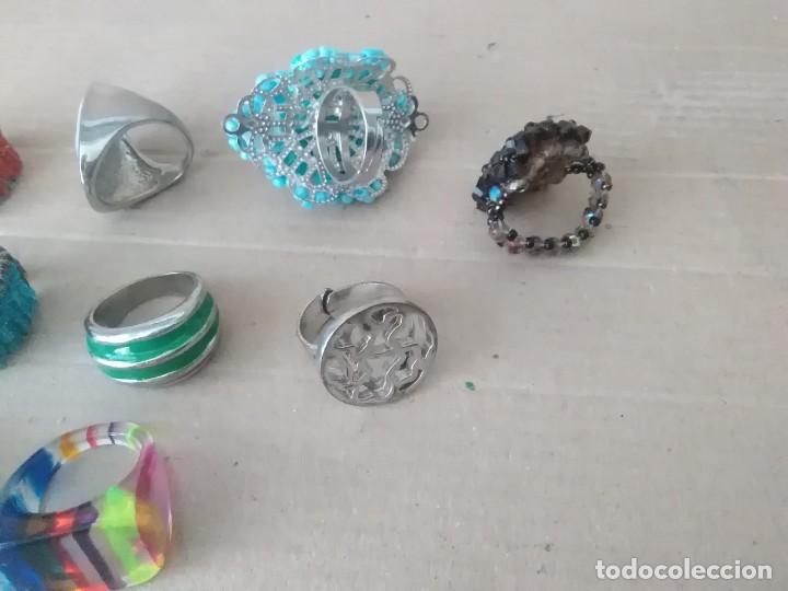 Joyeria: 10 anillos variados. 110 - Foto 2