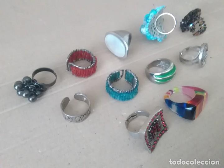 Joyeria: 10 anillos variados. 110 - Foto 5