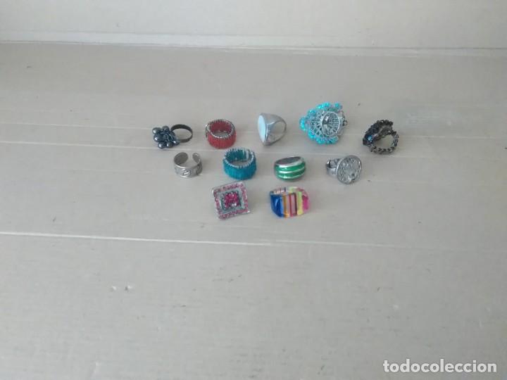 Joyeria: 10 anillos variados. 110 - Foto 7