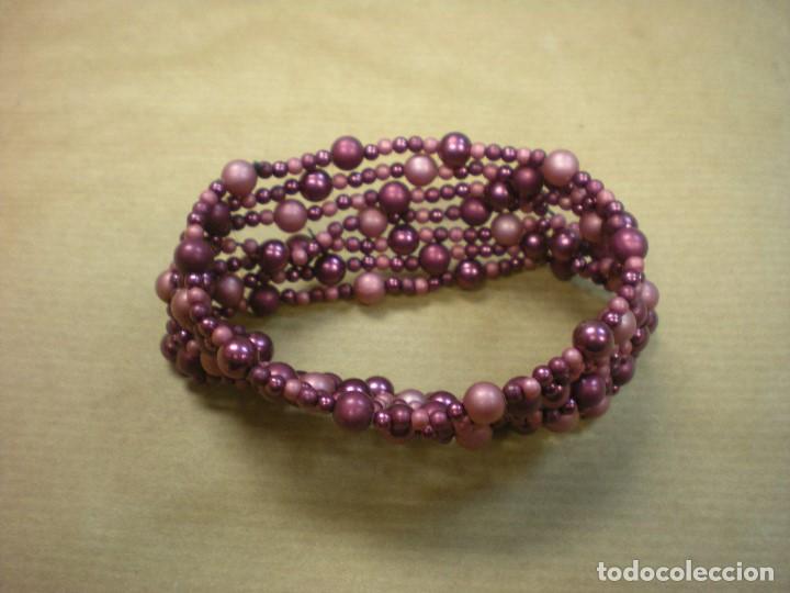Joyeria: PULSERA EXTENSIBLE CON CUENTAS MORADAS DIVERSOS TAMA&Ntilde;OS - Foto 2