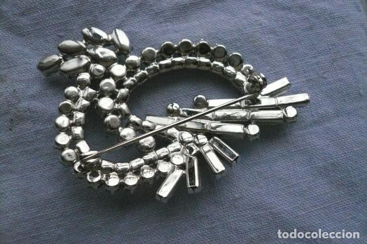 Joyeria: Broche vintage con cristales de estr&aacute;s. - Foto 3
