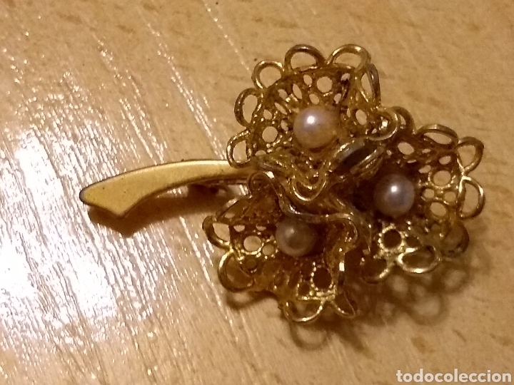 Joalharia: **ANTIGUO BROCHE PASADOR DE AGUJA, DORADO CON PERLITAS (5/3 CM)**